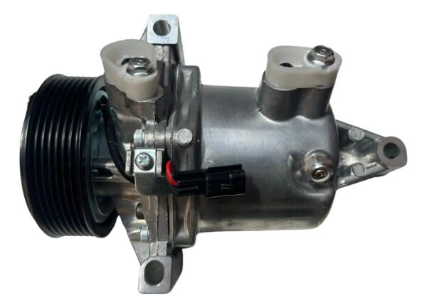 Compresor Aire Acondicionado Nissan March 1.6 16v Hr16