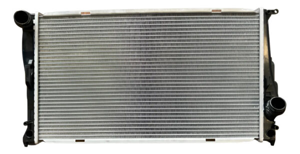 Radiador Bmw Coupe 120 D Serie 1 E81 E82 E87 E88 Año 2005-11