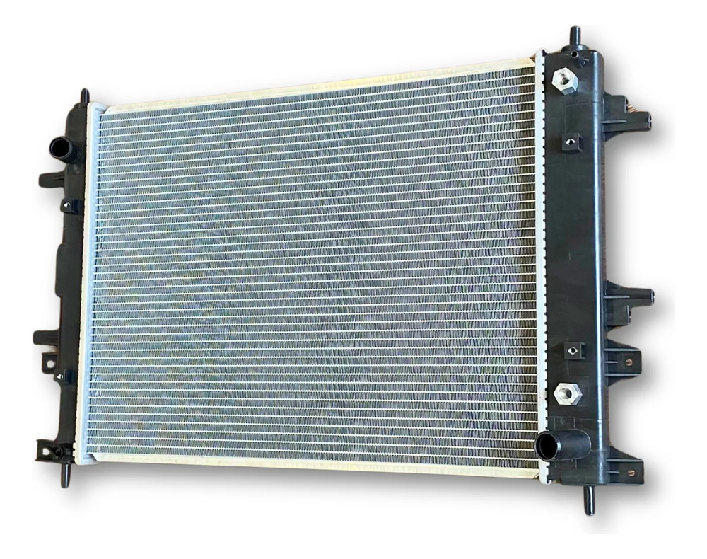 Radiador Chery Arrizo 5 1.5 Nafta Automatico - Imagen 3